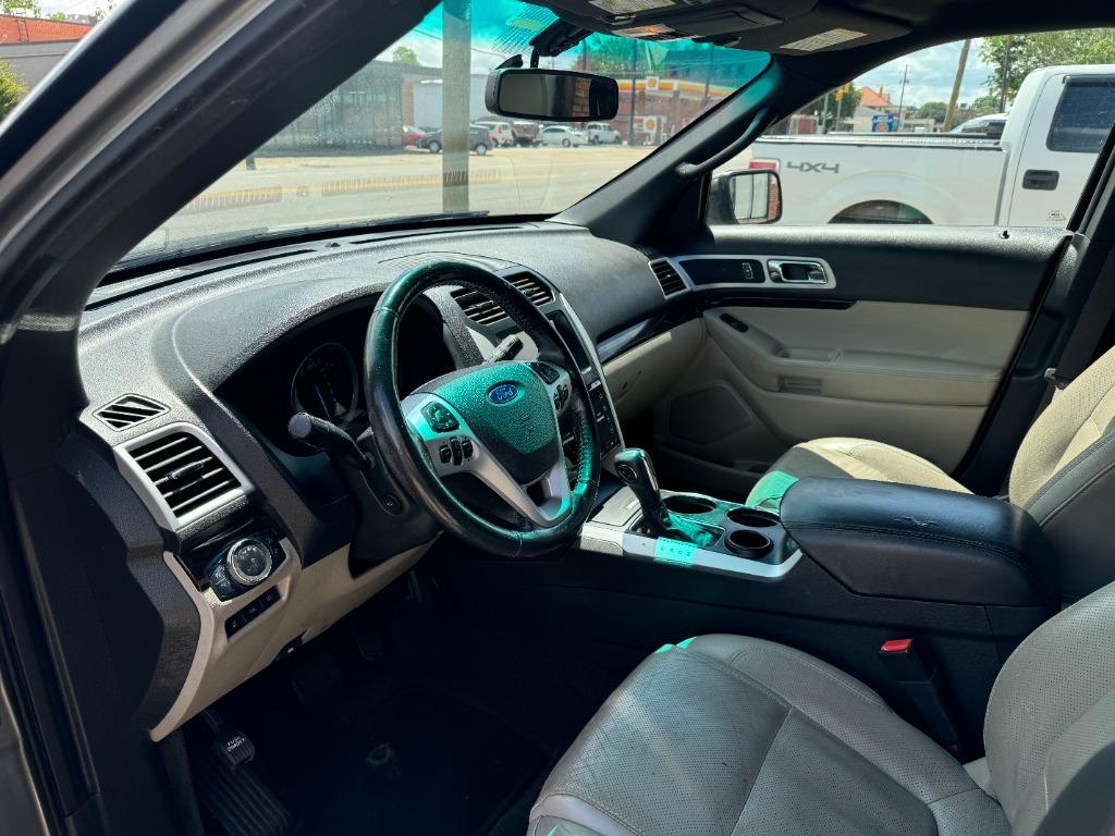 2012 Ford Explorer Limited photo