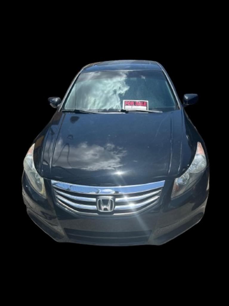 2011 Honda Accord - $7,000