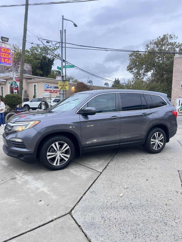 2017 Honda Pilot - $9,999