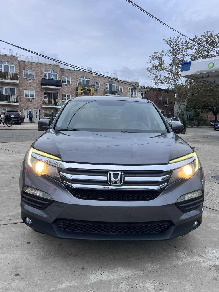 2017 Honda Pilot - $9,999