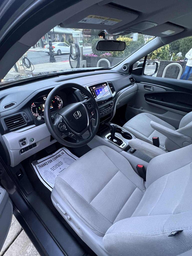 2017 Honda Pilot - $9,999
