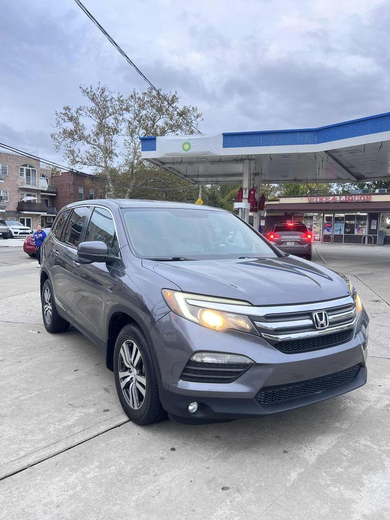 2017 Honda Pilot - $9,999