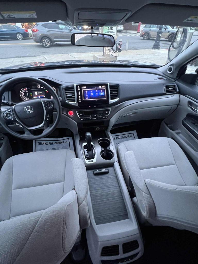 2017 Honda Pilot - $9,999