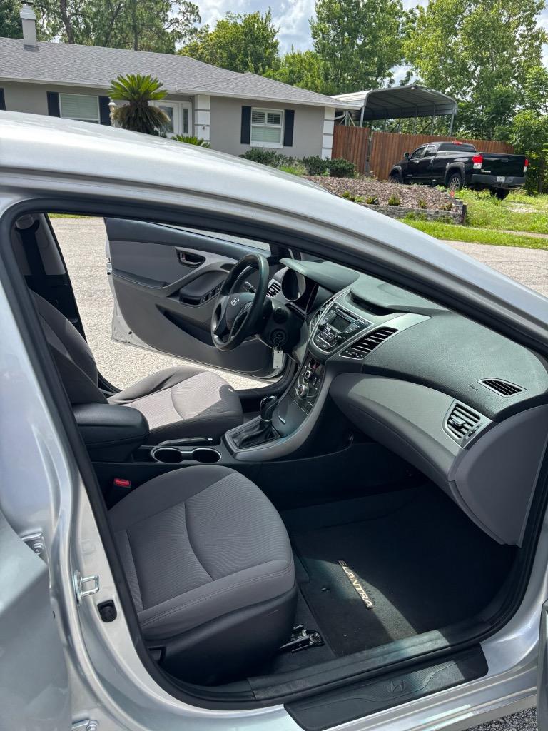 2016 Hyundai Elantra - $5,950