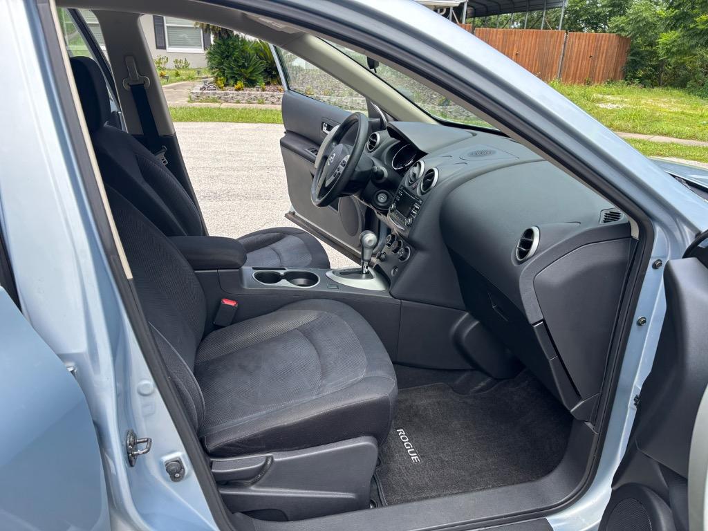 2015 Nissan Rogue - $5,750