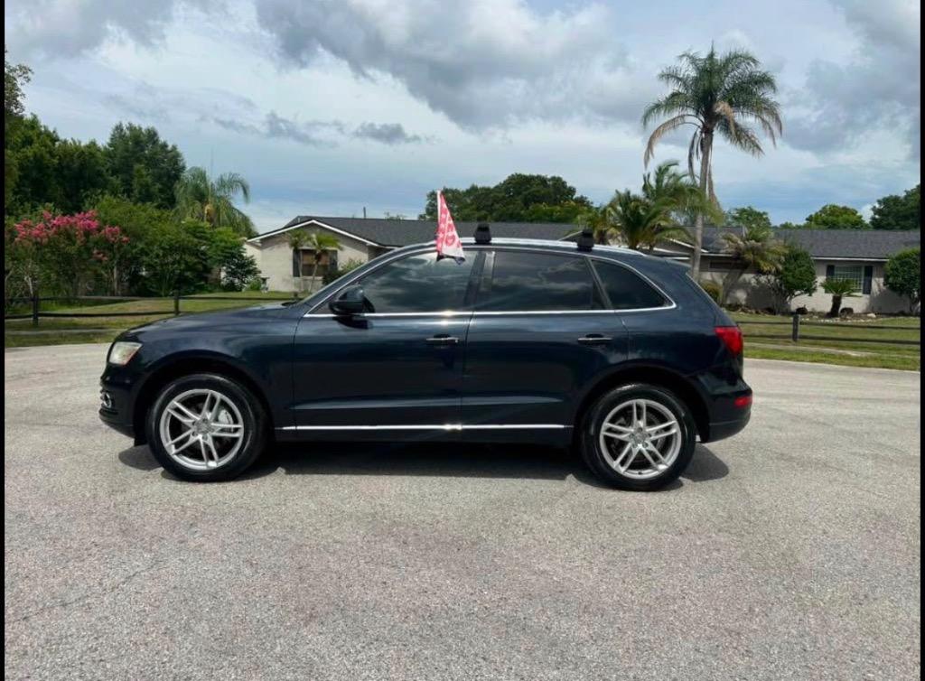 2015 Audi Q5 - $6,800