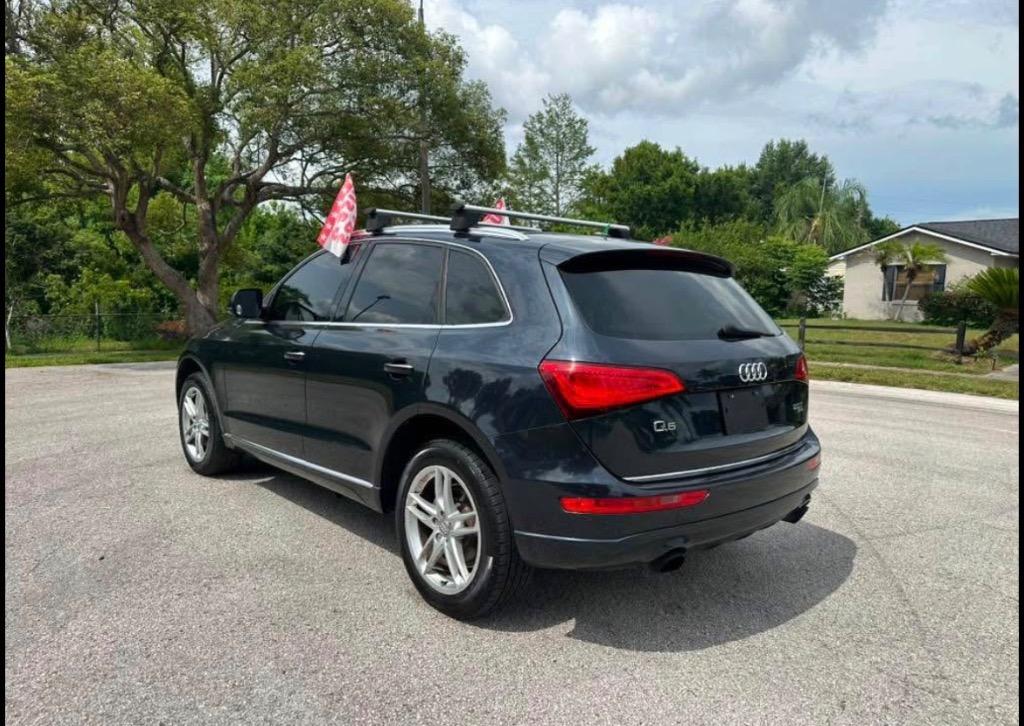 2015 Audi Q5 - $6,800