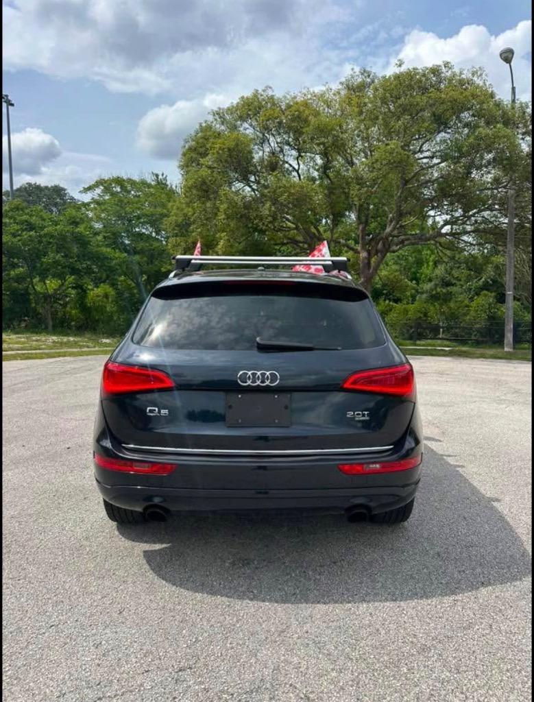 2015 Audi Q5 - $6,800
