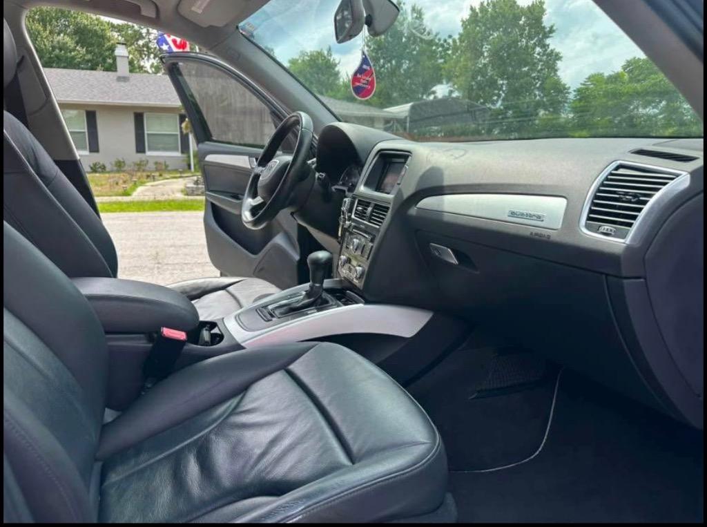 2015 Audi Q5 - $6,800