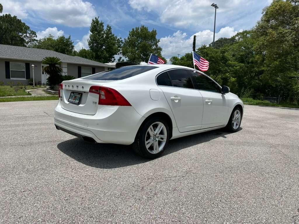2015 Volvo S60 - $4,995