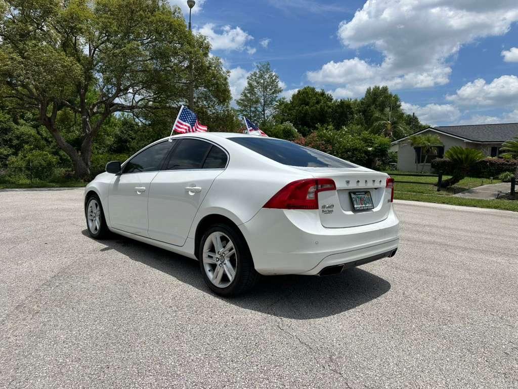 2015 Volvo S60 - $4,995