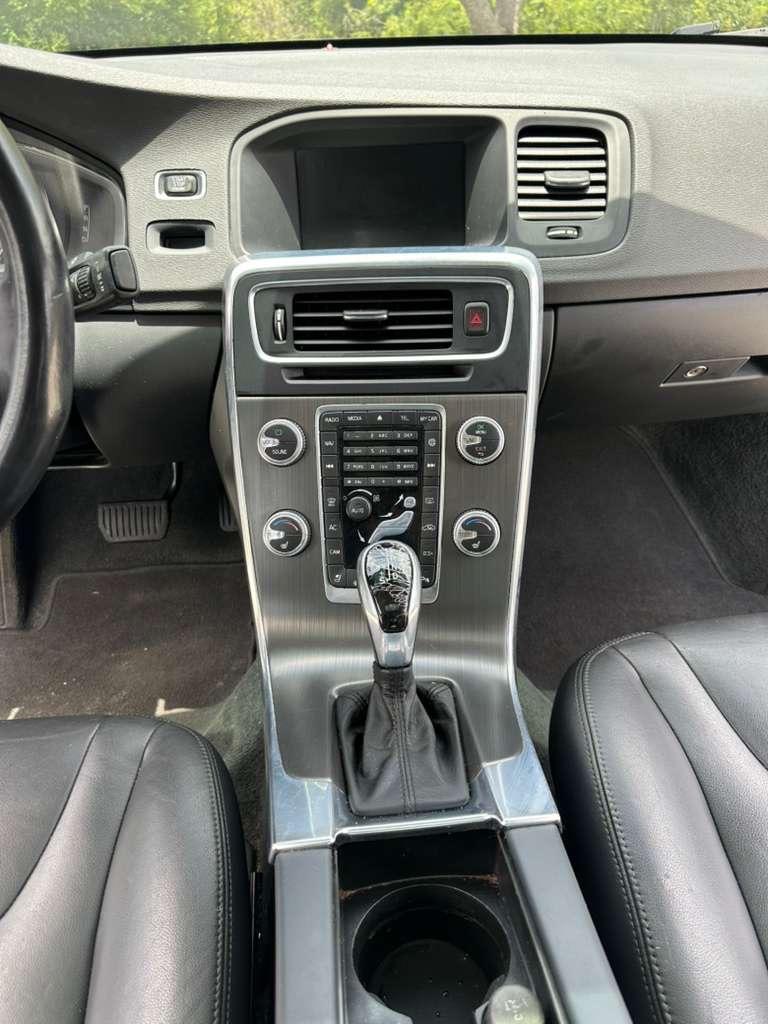 2015 Volvo S60 - $4,995