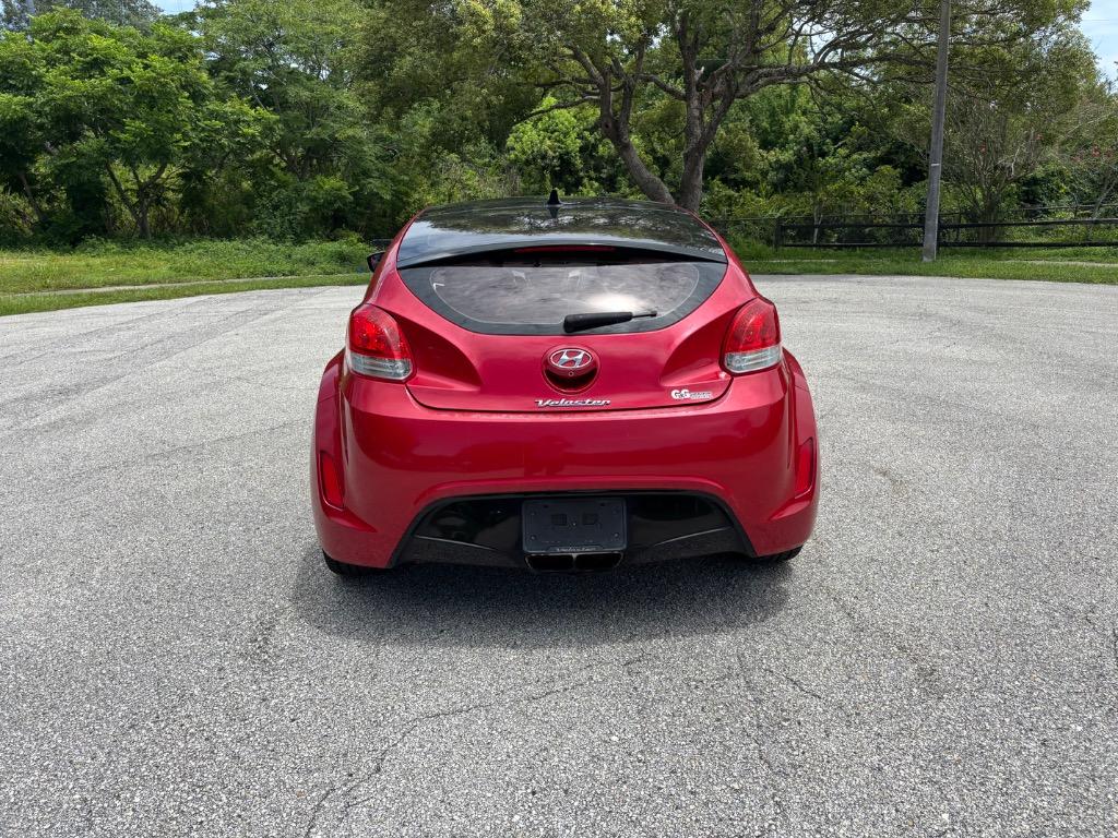 2016 Hyundai Veloster - $4,950