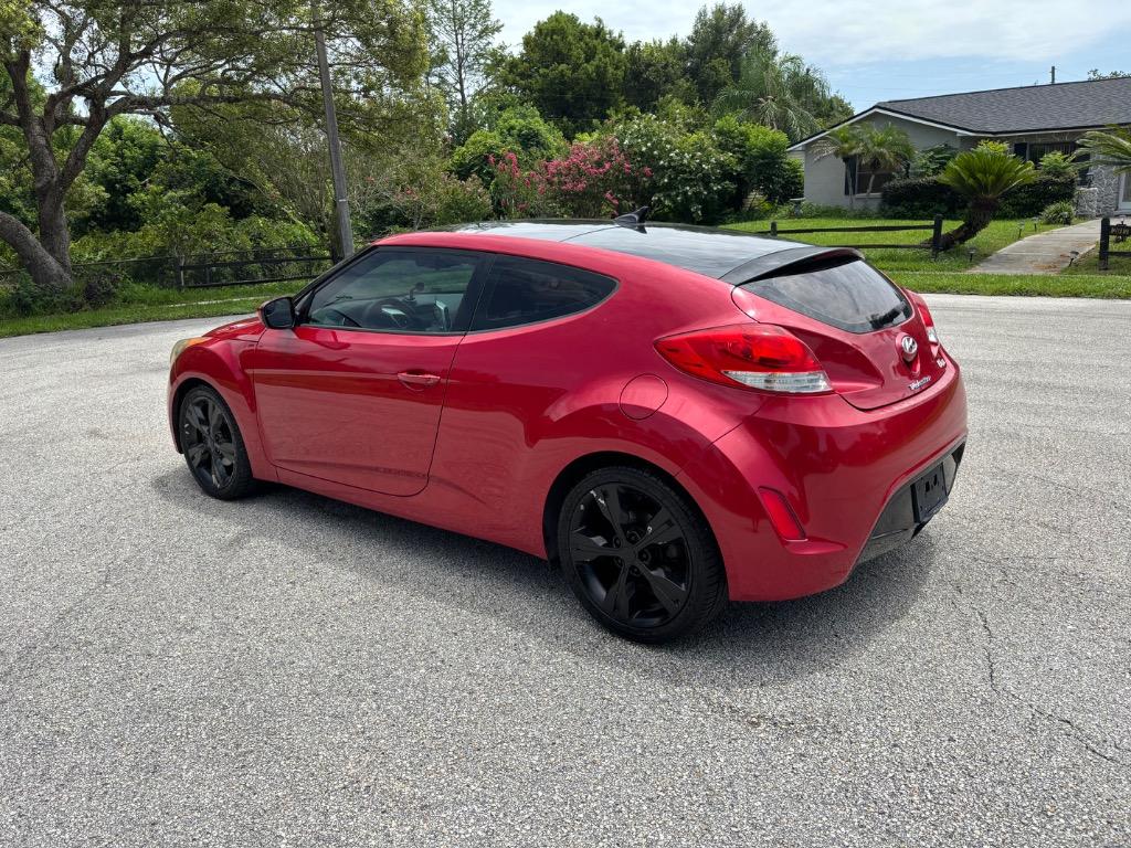 2016 Hyundai Veloster - $4,950
