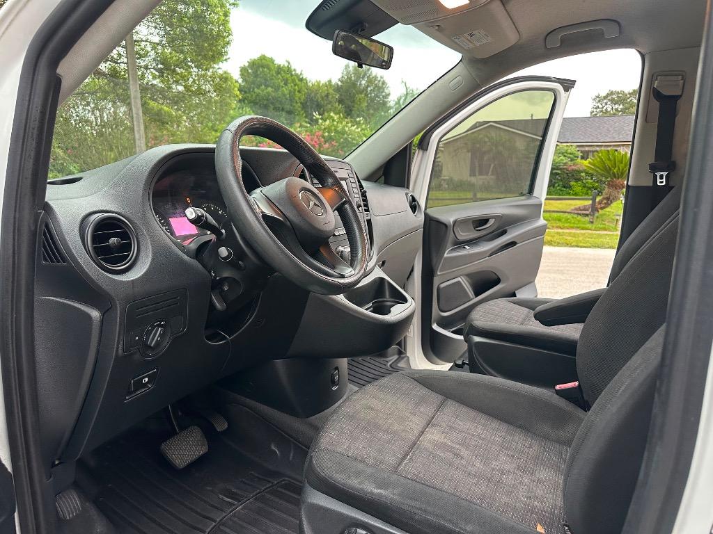 2018 Mercedes-Benz Metris - $8,500