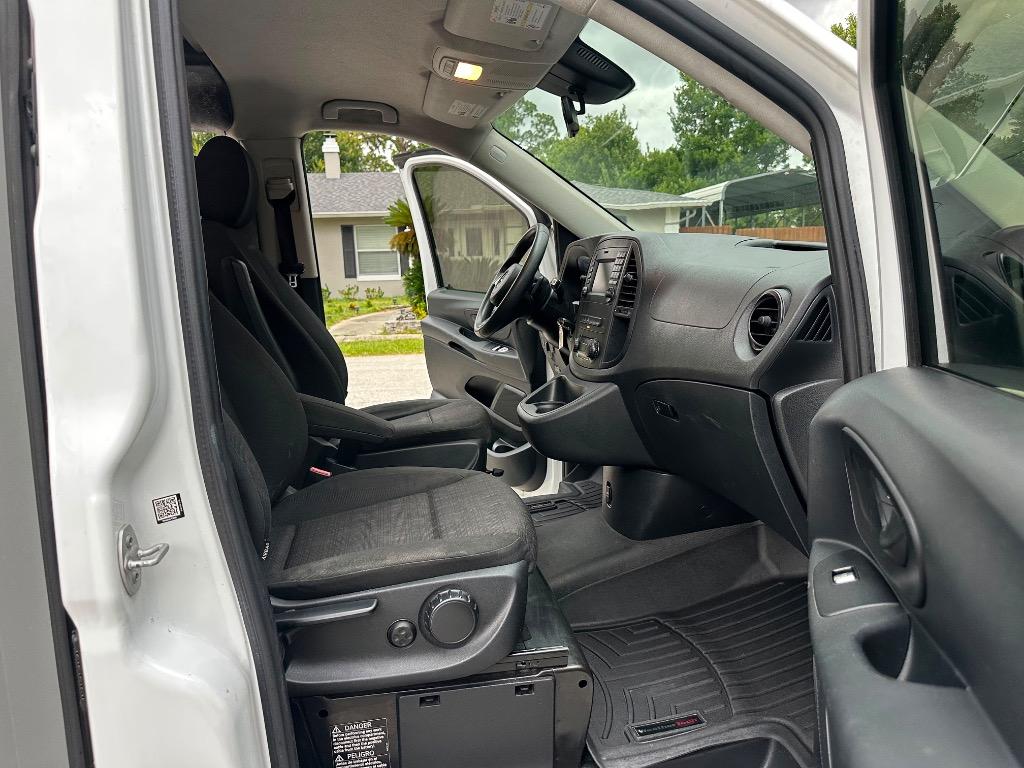 2018 Mercedes-Benz Metris - $8,500