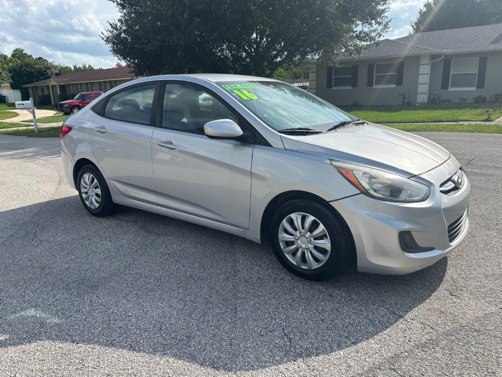 2016 Hyundai Accent - $4,995