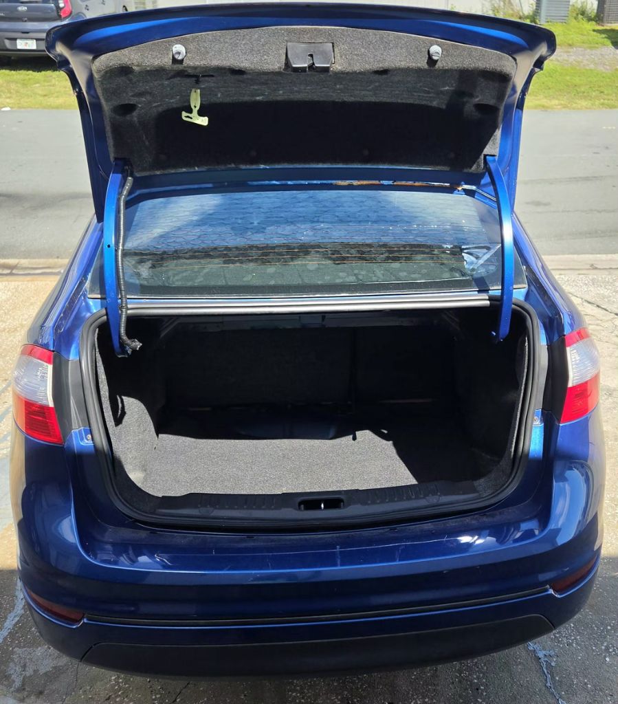 2019 Ford Fiesta - $6,995