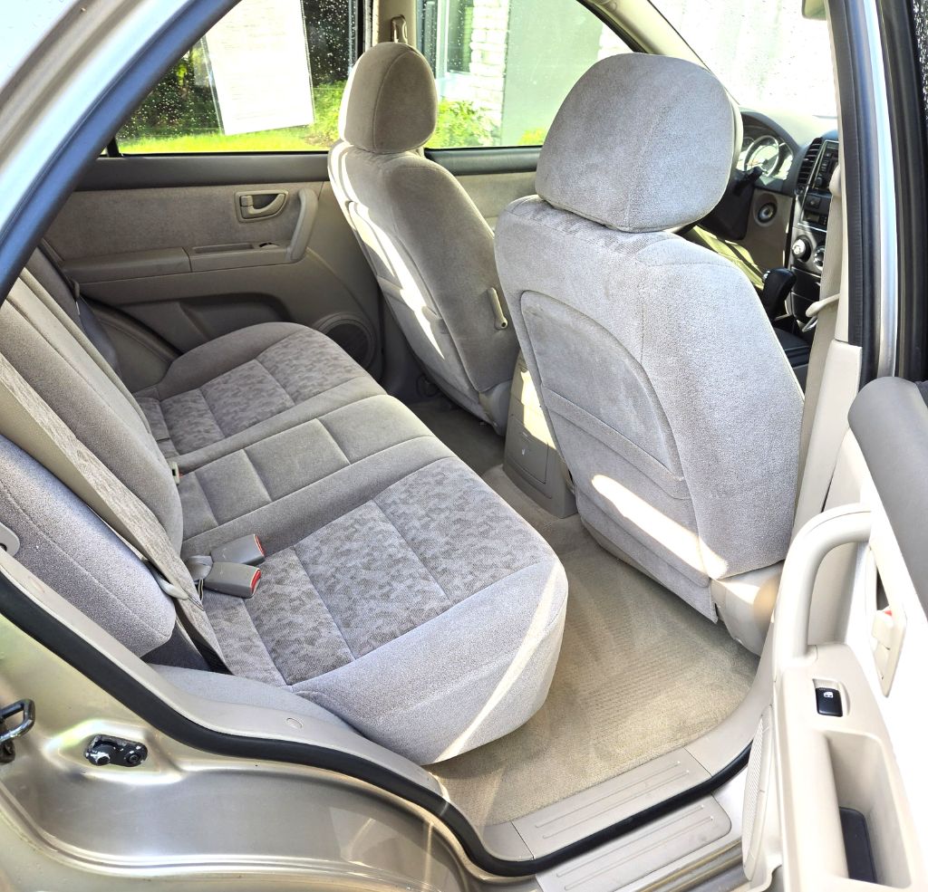 2007 Kia Sorento - $4,995