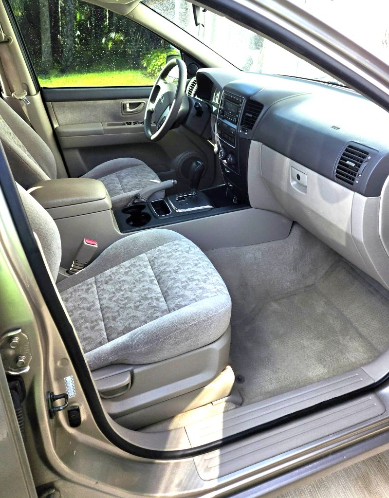 2007 Kia Sorento - $4,995