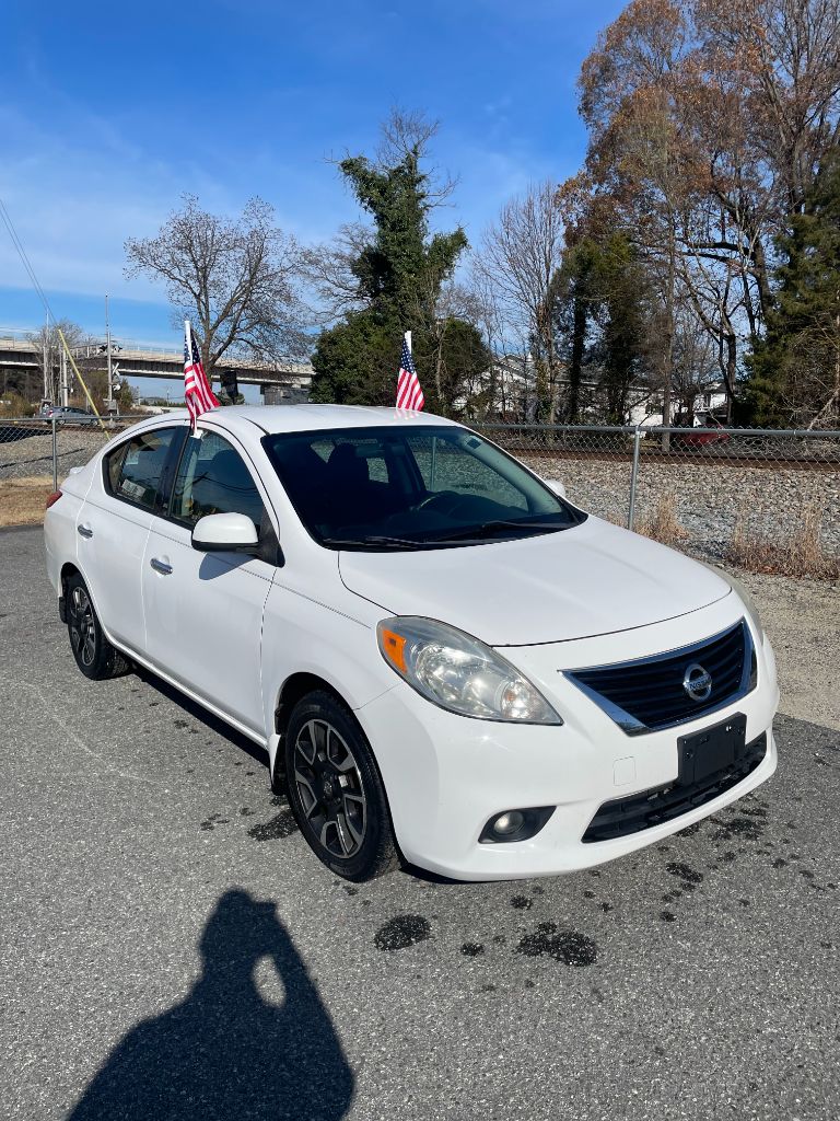 2014 Nissan Versa