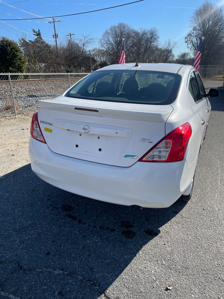 2014 Nissan Versa