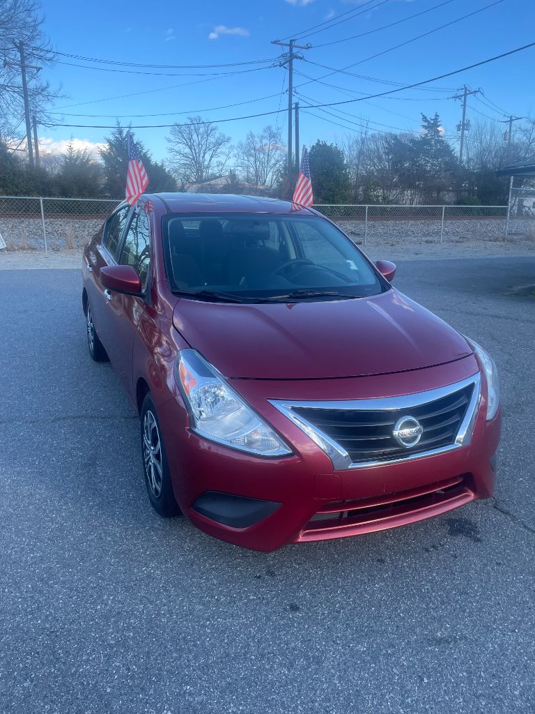 2018 Nissan Versa