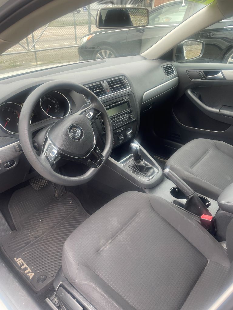 2015 Volkswagen Jetta