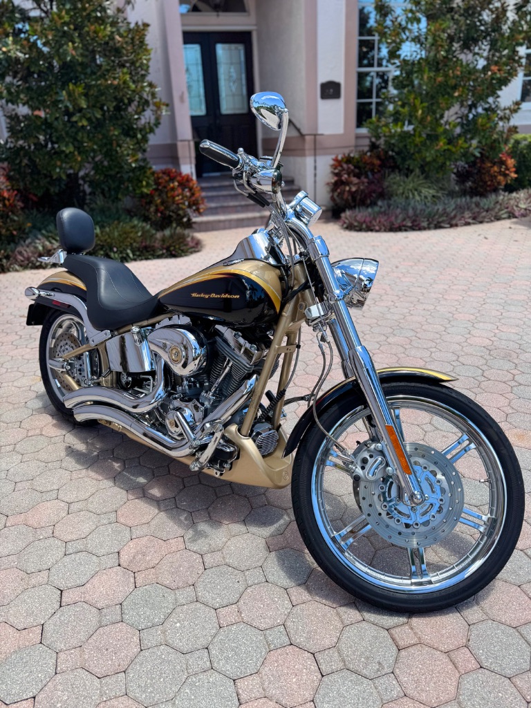 2003 Harley-davidson Cvo Softail Deuce