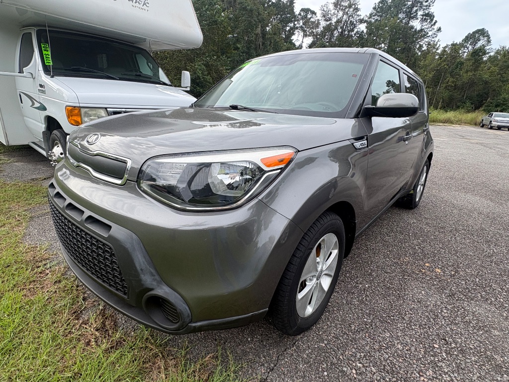 2016 Kia Soul - $13,500