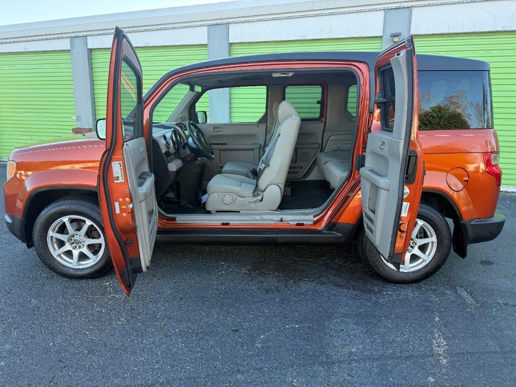 2009 Honda Element - $6,500