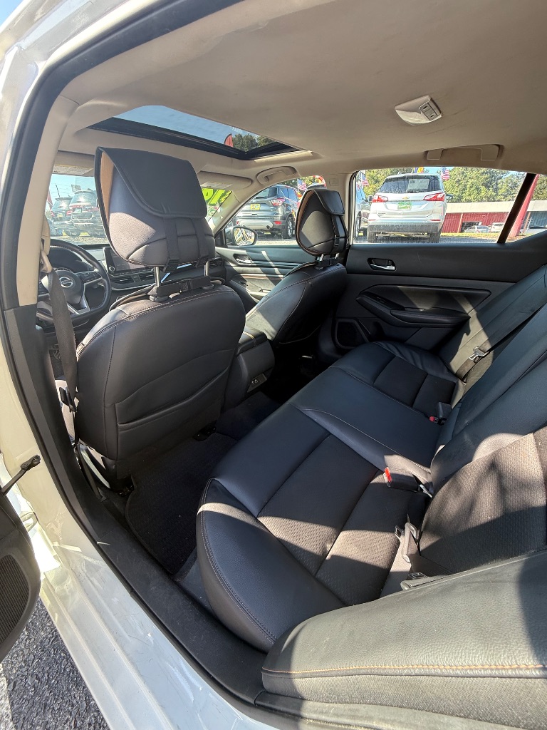 2021 Nissan Altima - $14,999