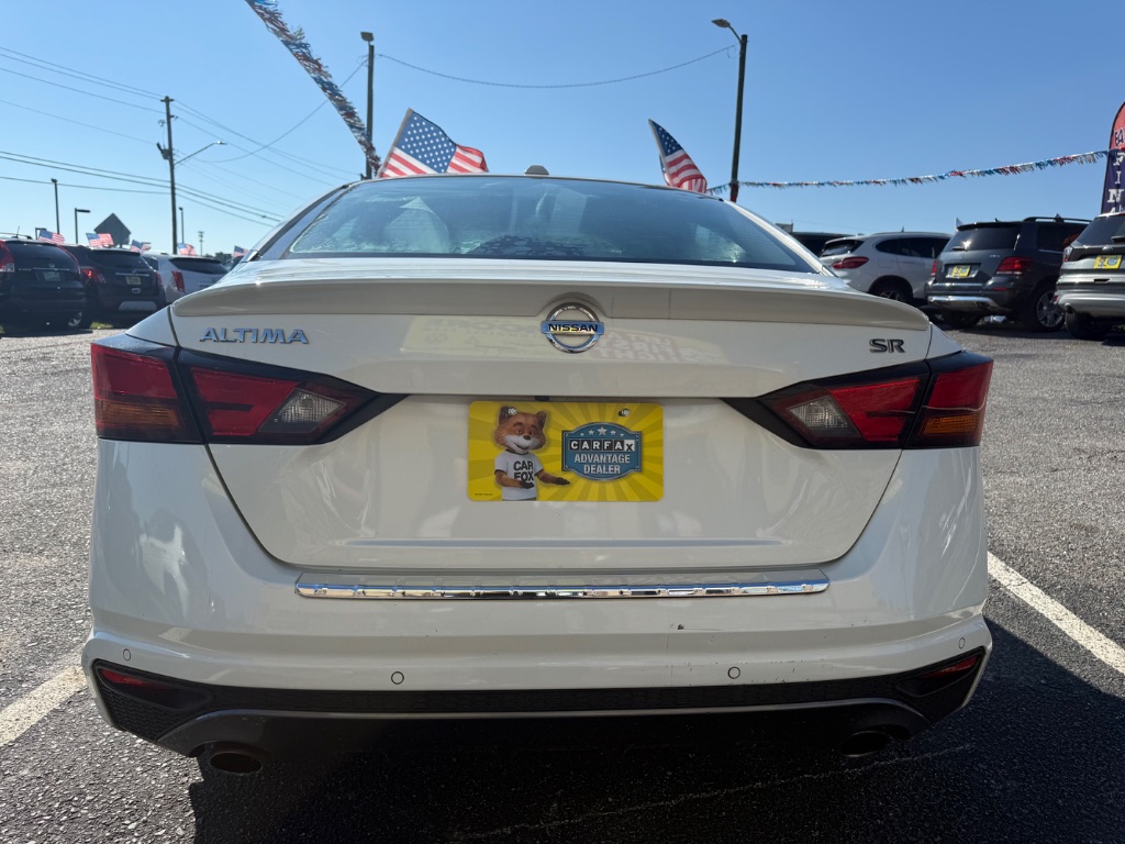 2021 Nissan Altima - $14,999