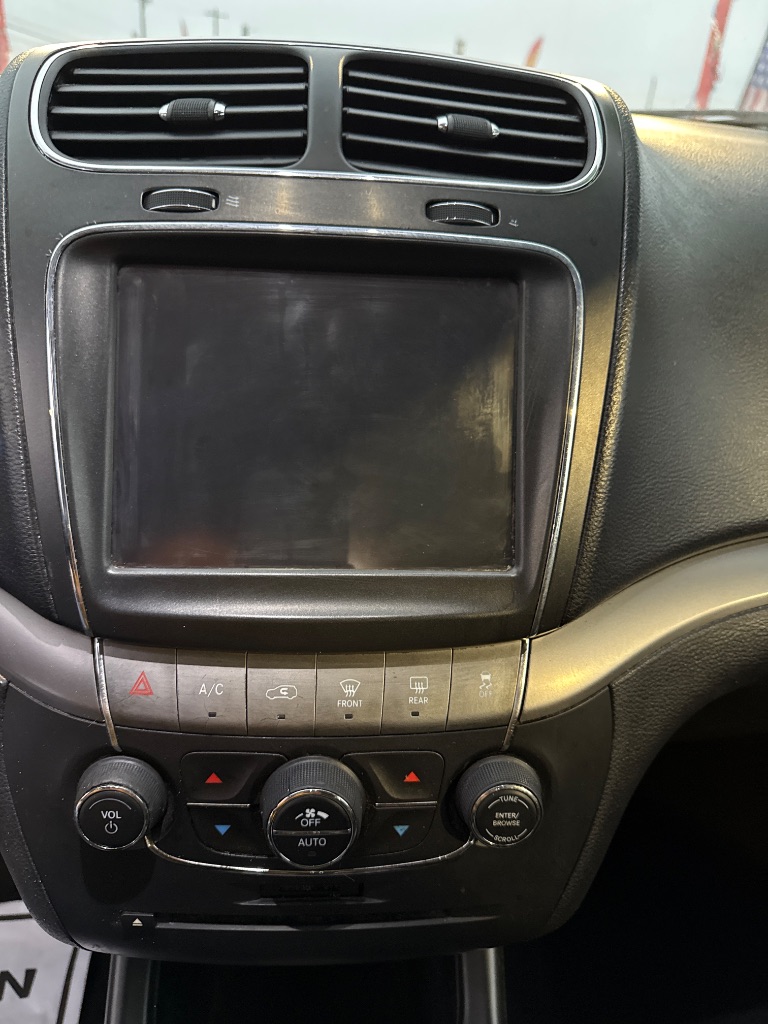 2015 Dodge Journey - $7,999