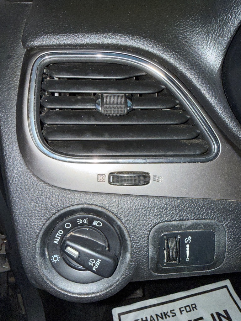 2015 Dodge Journey - $7,999