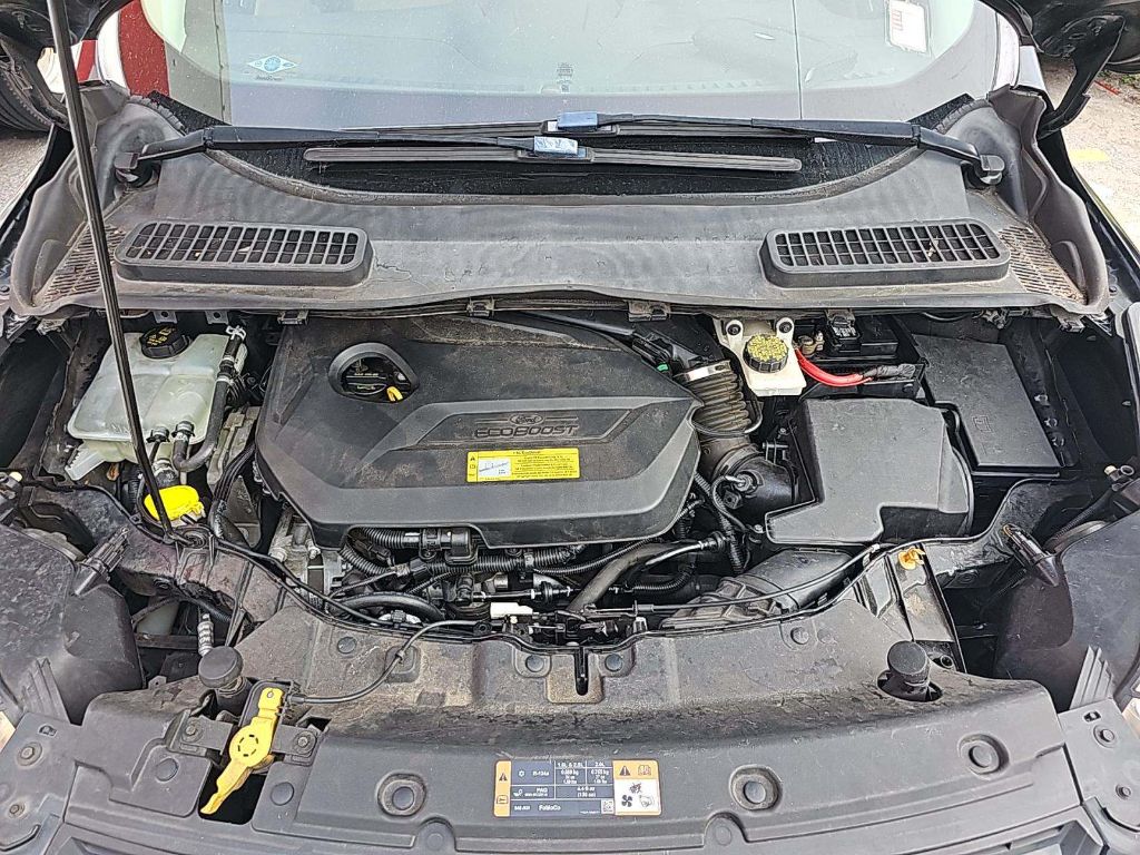 2014 Ford Escape - $5,999