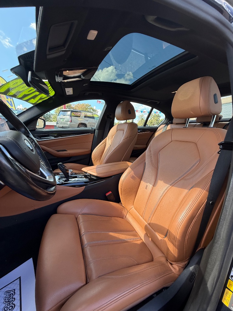 2019 BMW 530e - $19,999