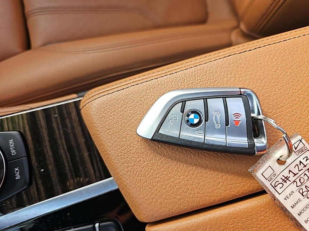 2019 BMW 530e - $19,999
