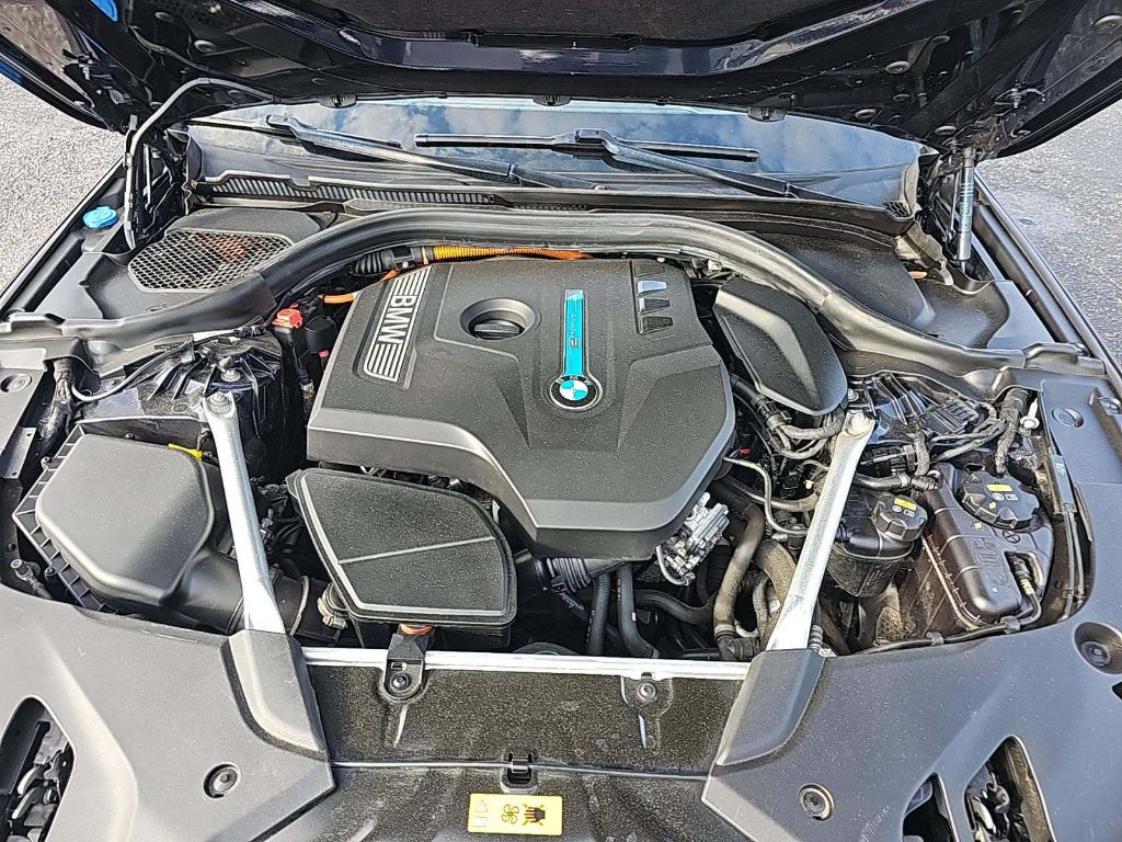 2019 BMW 530e - $19,999