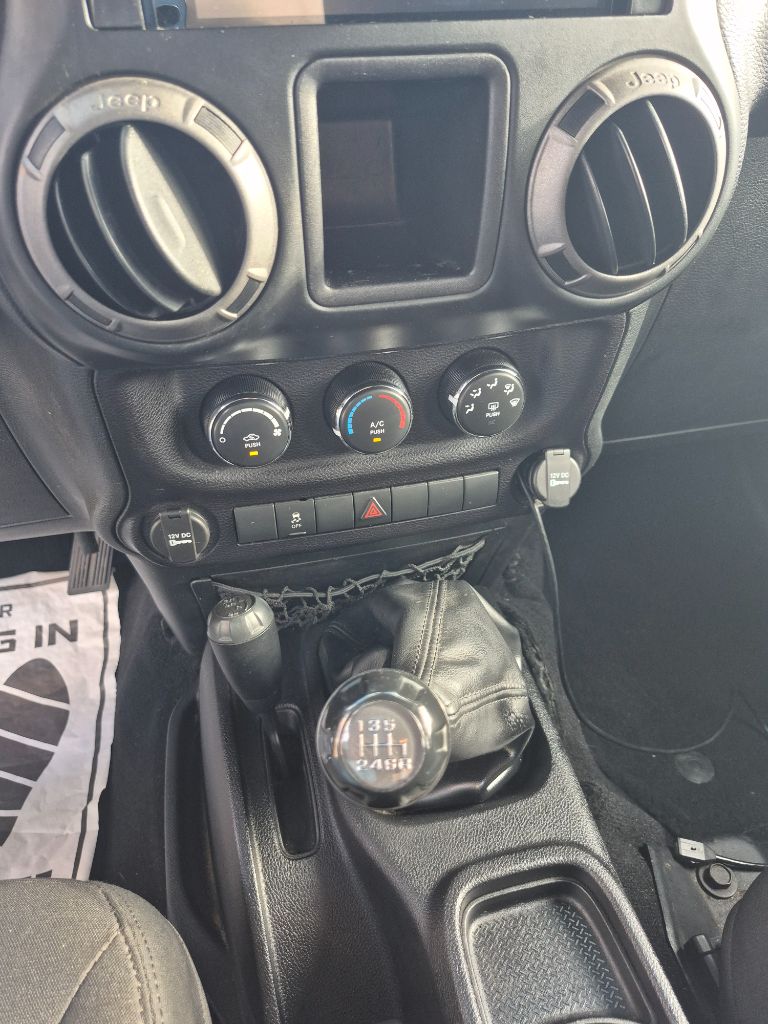 2015 Jeep Wrangler - $15,999