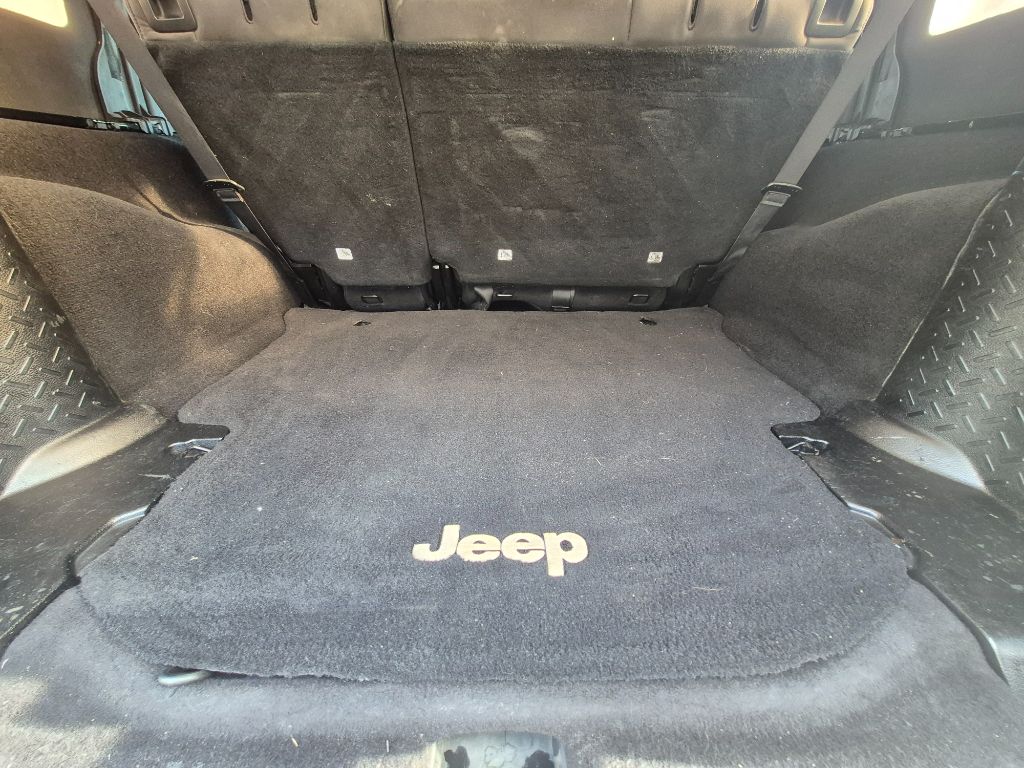 2015 Jeep Wrangler - $15,999