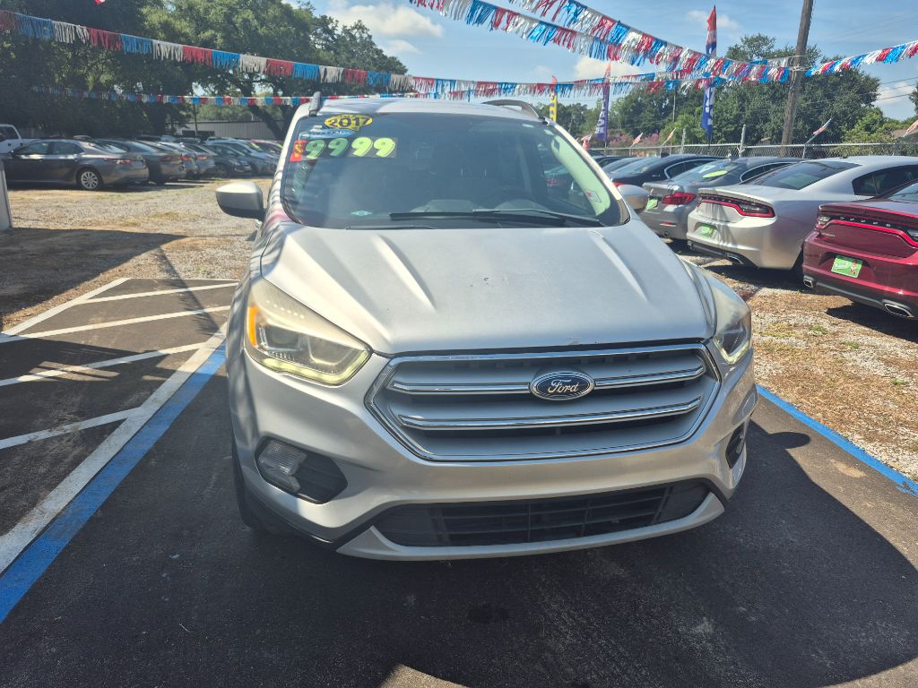 2017 Ford Escape - $8,999