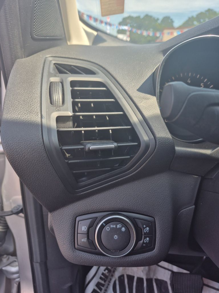 2017 Ford Escape - $8,999
