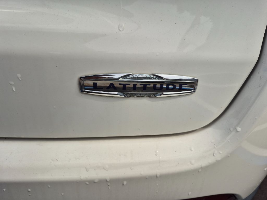 2020 Jeep Compass - $14,999