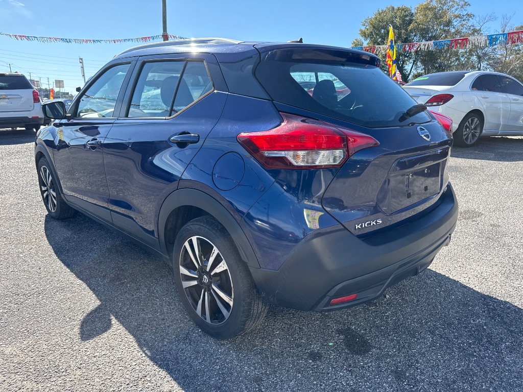 2019 Nissan Kicks - $9,999