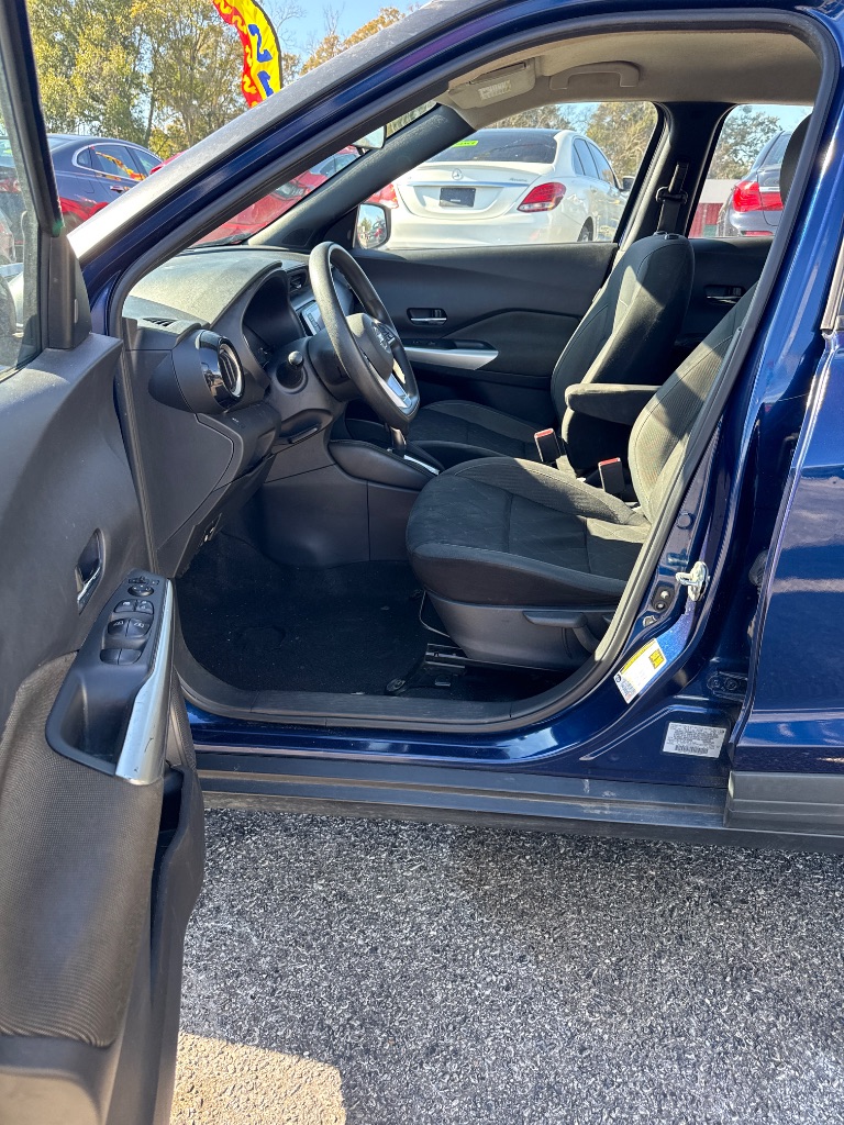 2019 Nissan Kicks - $9,999