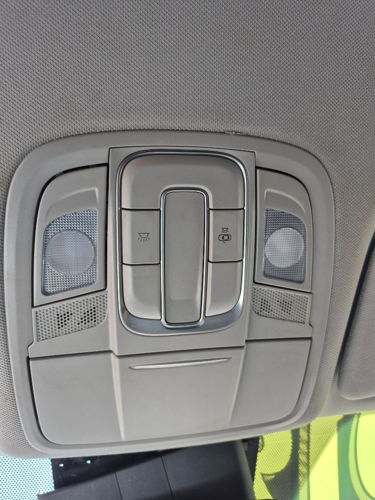 2019 Hyundai Santa Fe - $13,999