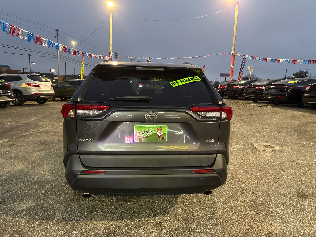 2021 Toyota RAV4 - $24,999