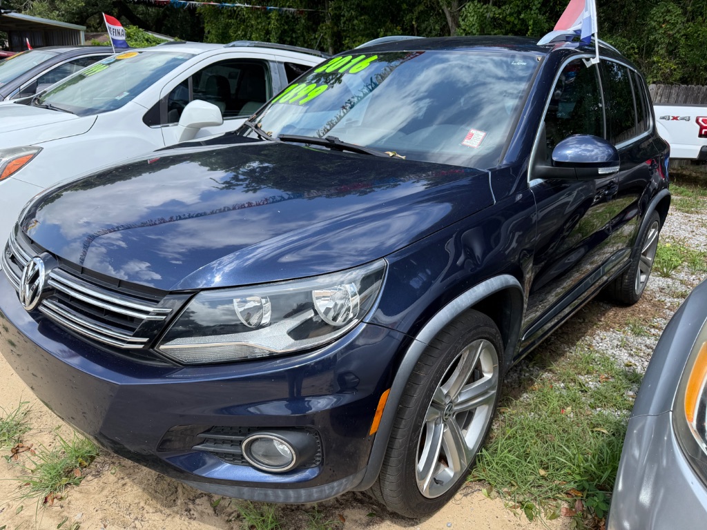 2016 Volkswagen Tiguan - $7,899