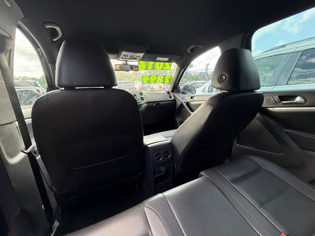 2016 Volkswagen Tiguan - $7,899